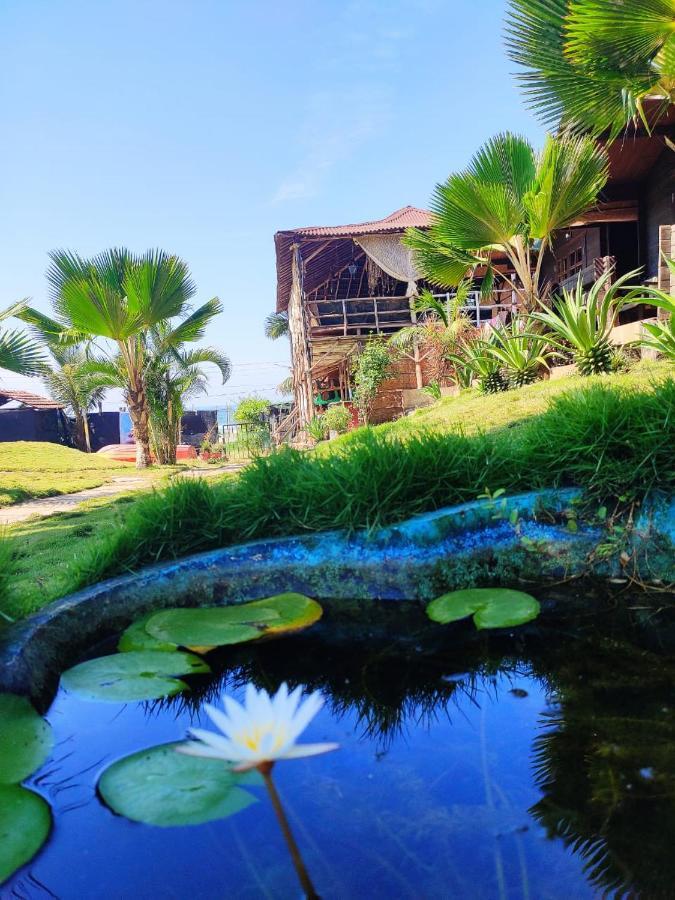Hotel Lotus Sutra Arambol Esterno foto