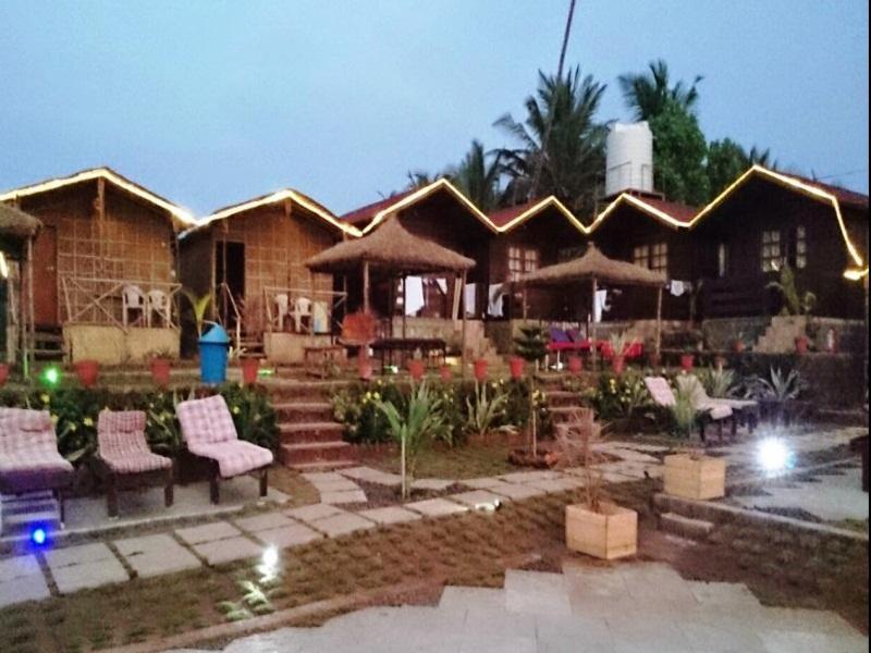Hotel Lotus Sutra Arambol Esterno foto
