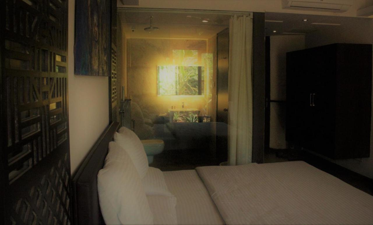 Hotel Lotus Sutra Arambol Esterno foto